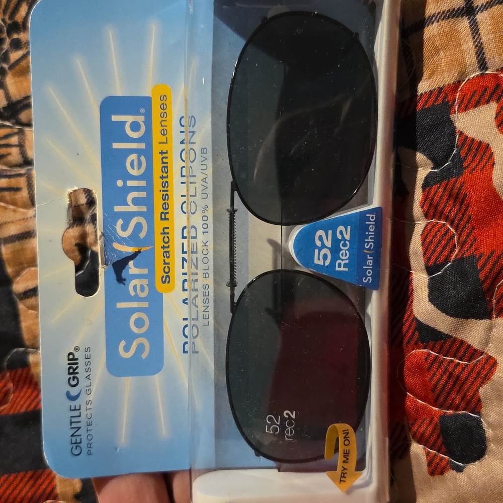 Solar Shield Polarized Clip-On Sunglasses 52 Rec 2